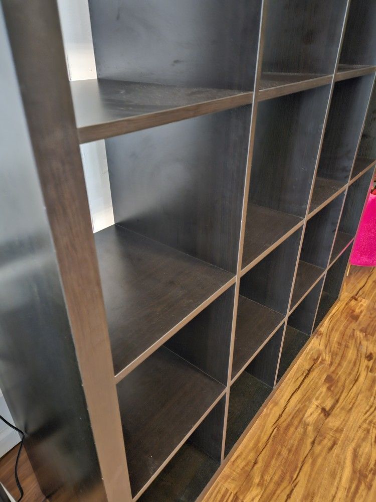 Storage Unit (Freestanding)