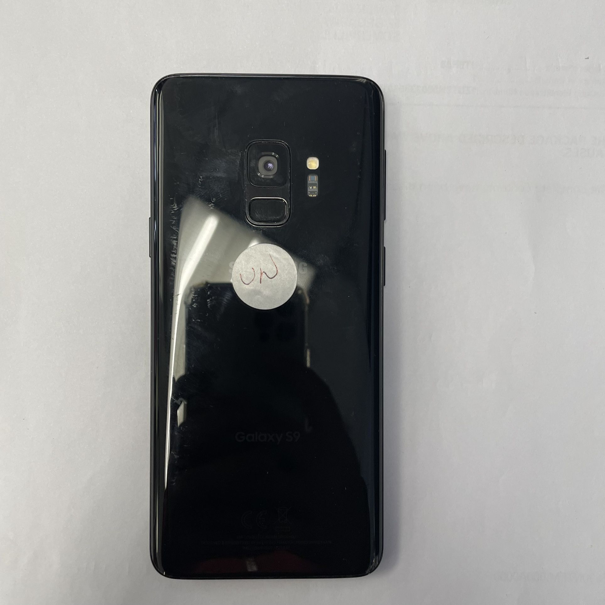 Samsung Galaxy S9 | Unlocked | Comes with store warranty| Free Cable & Charger | Unlocked | Comes with store warranty| Free Cable & Charger