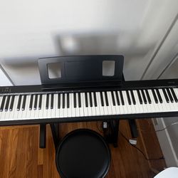 Roland FP-10 Piano