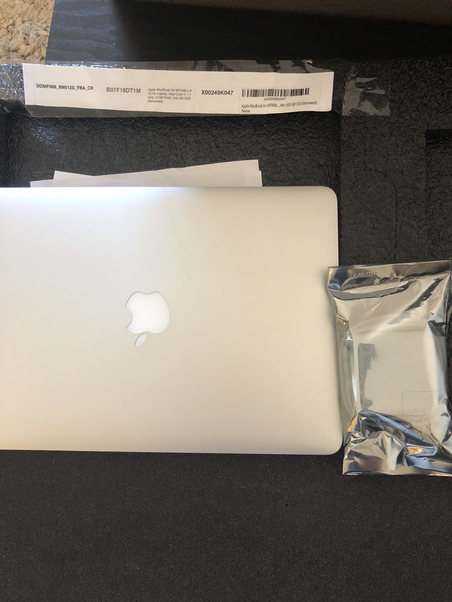 Brand New Apple MacBook Air 13.3-inch 2.2GHz Cote i7 8 GB RAM 512 GB ReNewed Now for Only $850!!