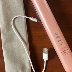 Wireless Flat Iron Pink