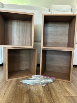 EKET, Wall-mounted shelving unit