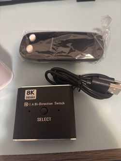 8K DisplayPort 1.4 Bi-Directional Switch (2-in-1 / 1-in-2)