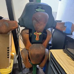 Electronic Punching Dummy with Control Unit – Perfect for Martial Arts Training 