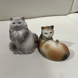 1984 Avon Porcelain Cat Figurines