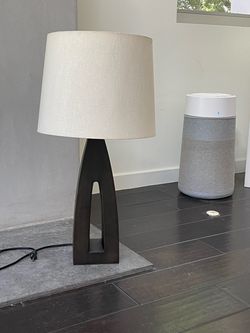 Crate & Barrel Sylvan Table Lamp – $45