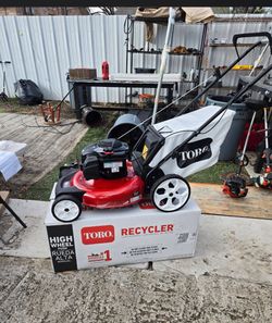 Toro Lawnmower Gas 