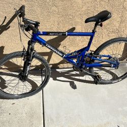 🚵‍♂️ Cannondale Jekyll 400 – Full Suspension All-Mountain Bike (Men’s Large)