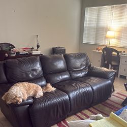 Great Condition Reclining 3 And 2 Seater Matching Sofas