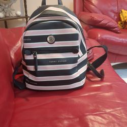Tommy Hilfiger Backpack Medium Size 