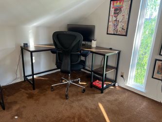 Home office desk (corner)