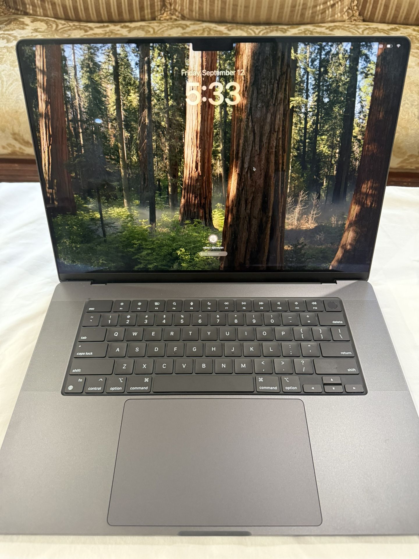 16” Macbook Pro M3 Pro Nov 2023