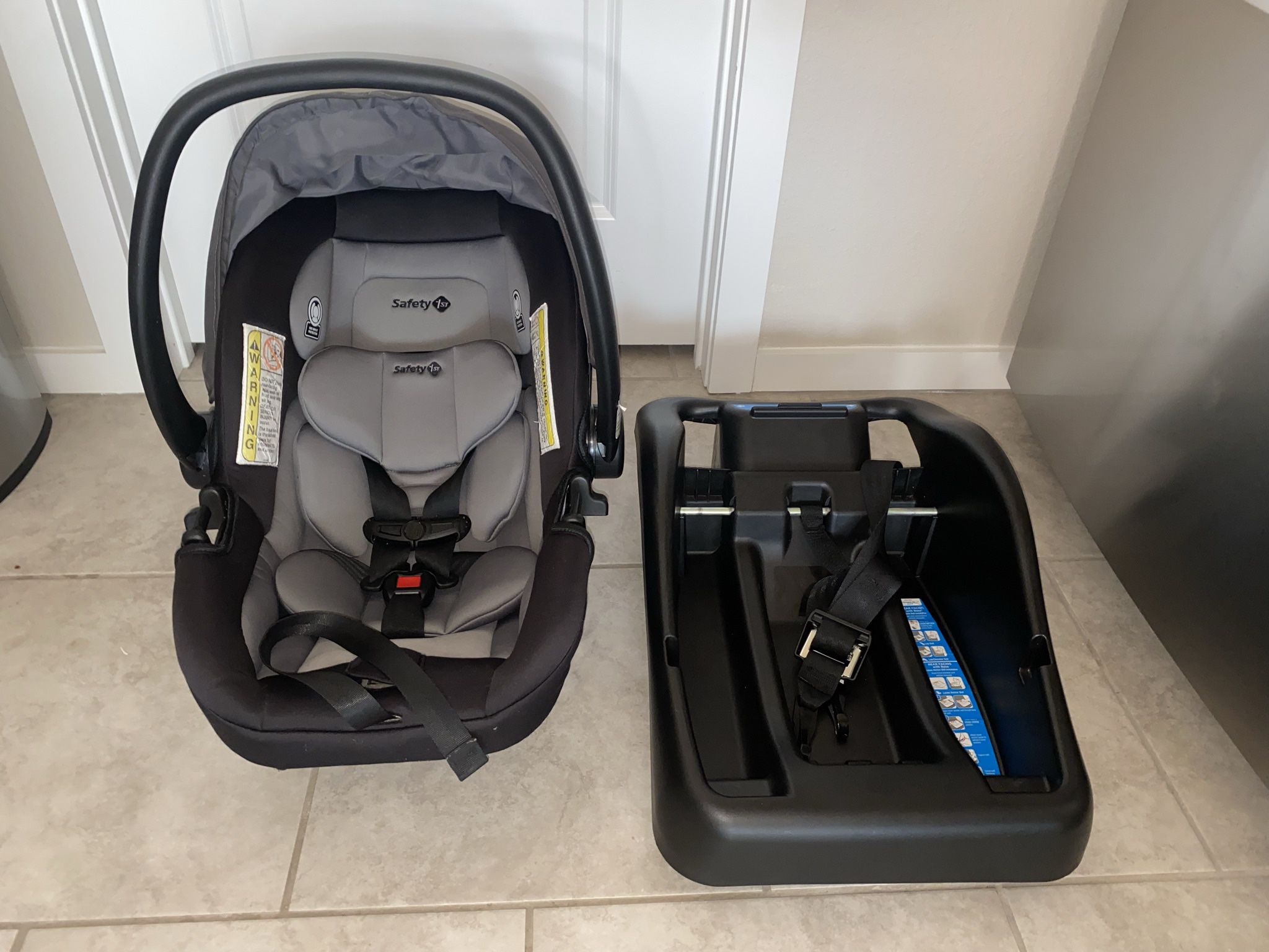 Safety 1st Baby Car Seat, Base And Stroller