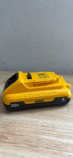 20V MAX Premium Lithium-Ion 4.0Ah Battery Pack