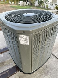 3 Ton 410 Like New
