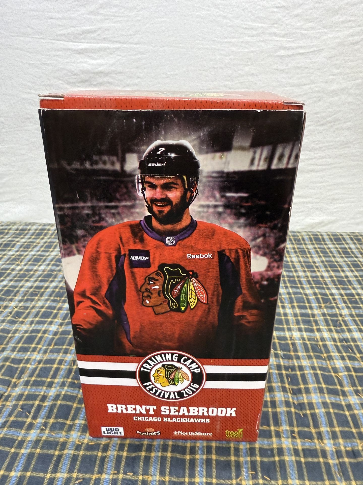 2016-2017 CHICAGO BLACKHAWKS BRENT SEABROOK SGA BOBBLEHEAD