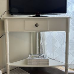Corner Console Table