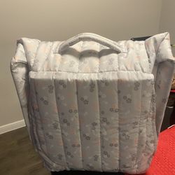 Baby Delight Snuggle Nest