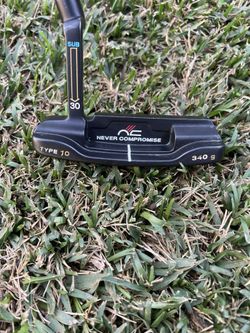 Cleveland Never Compromise Sub 30 Putter w/ SuperStroke Grip