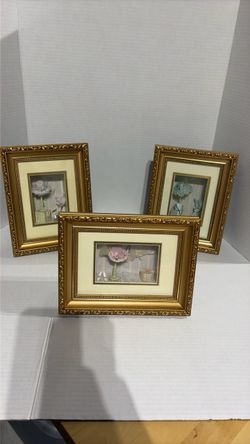 Gold Framed Shadow Box Mini Vintage Accessories