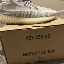 Yeezy 350 V 2 