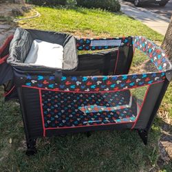 Play Yard With Bassinet - Disney Baby Mickey Sweet Wonder