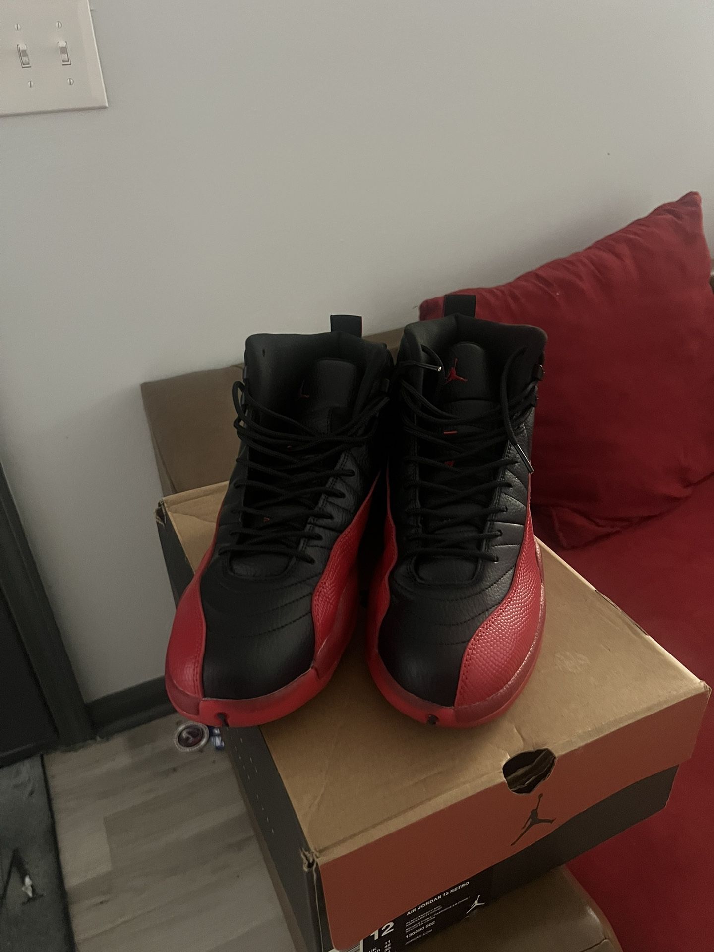 Retro Jordan 12 (Size 12)