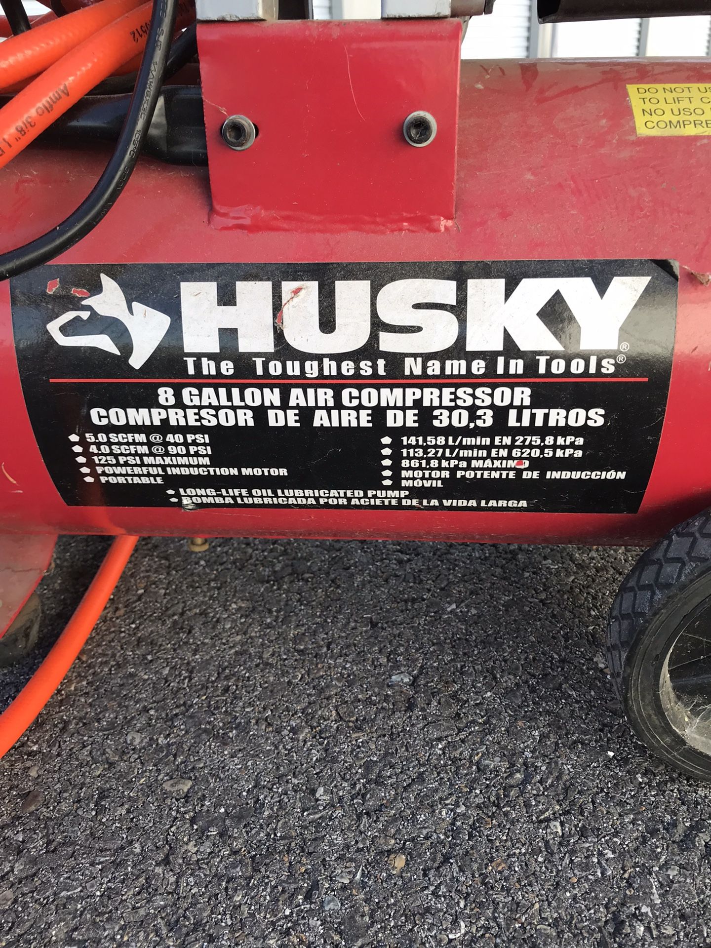 Husky Air compressor 8gallon 125 PSI