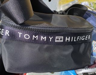 Tommy Hilfiger Compact Travel Bag