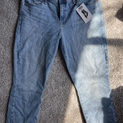 Levis Mid Rise Slim Boyfriend Stretchy Jeans Size 18/ W34