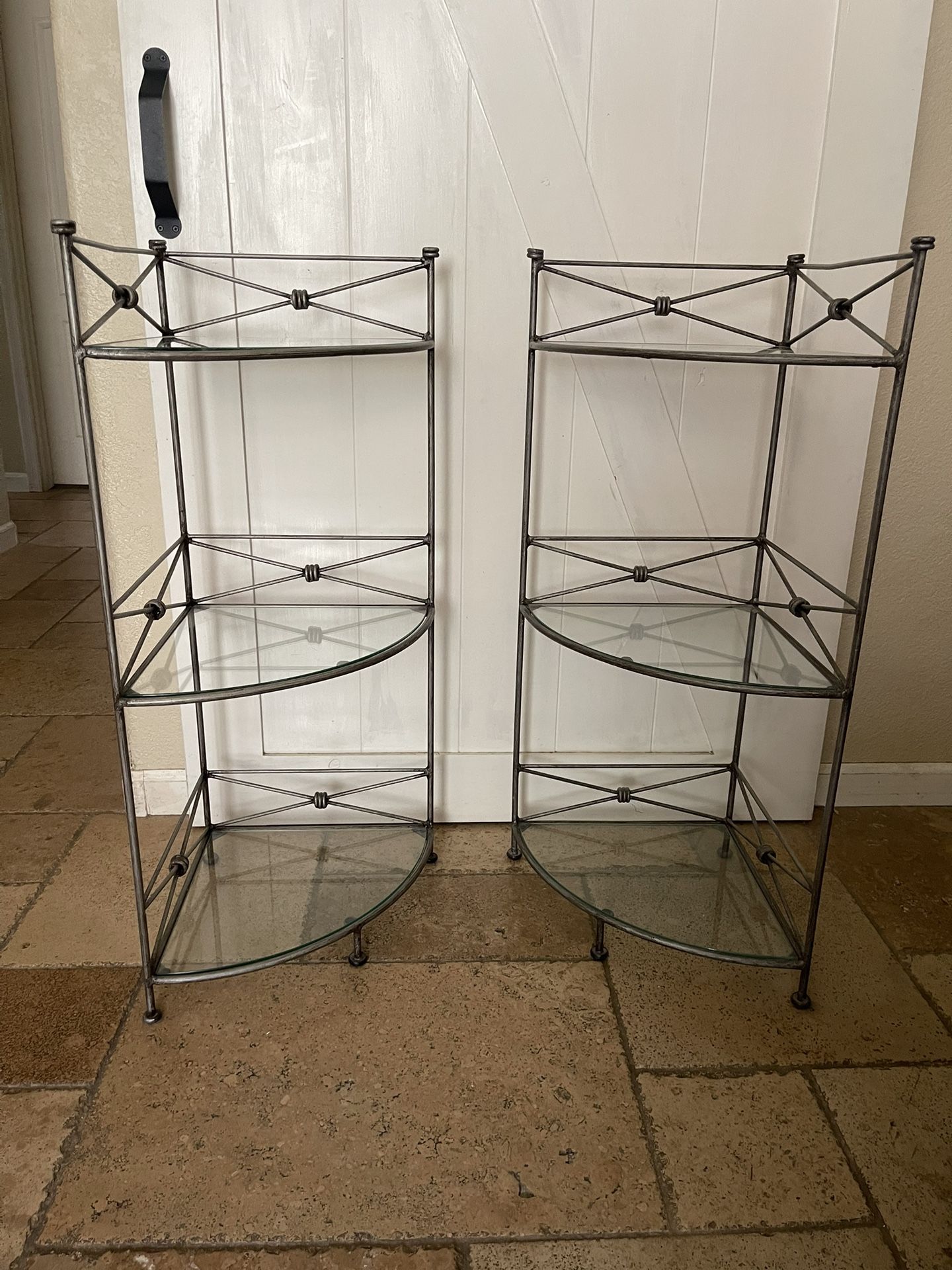Corner Shelves Set