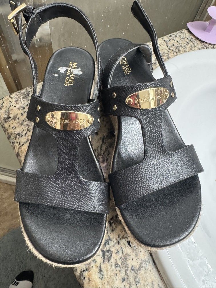 Sandal Wedges MK