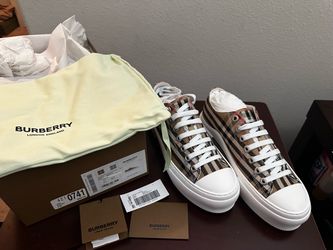 Burberry Sneakers