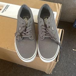 Men’s Vans 9.5