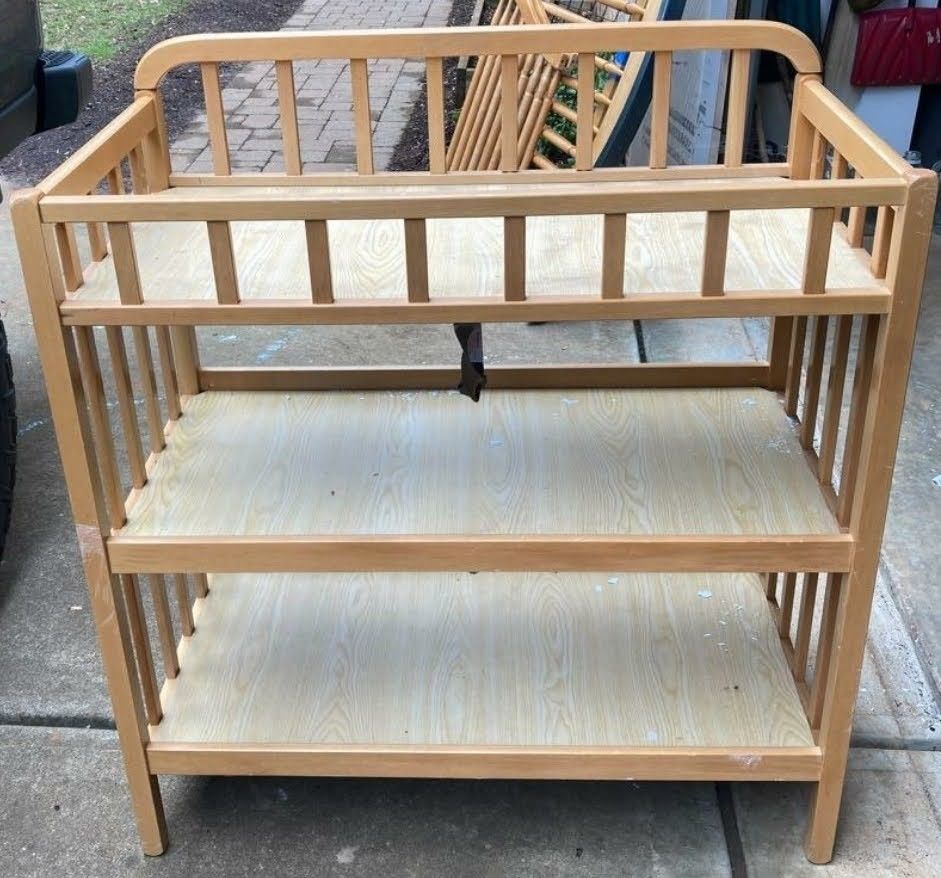 Changing Table Excellent Condition 