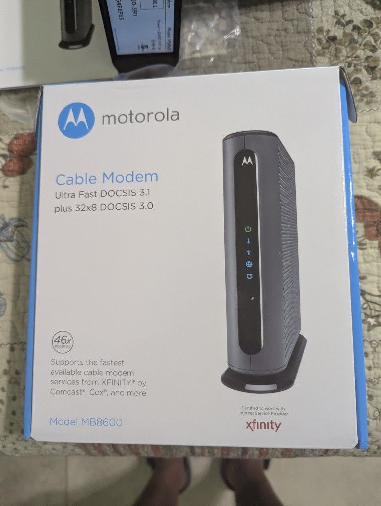 MOTOROAL MB8600 CABLE MODEM