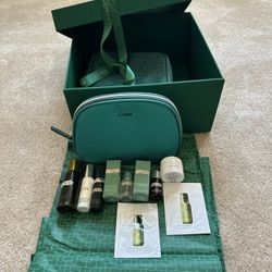 La Mer Gift Set. Including Everything In Pics. New.  This is samples not full size products, some of them not seal. They are new. Pls read before you 