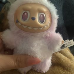 BIG INTO ENERGY LABUBU LUCK 