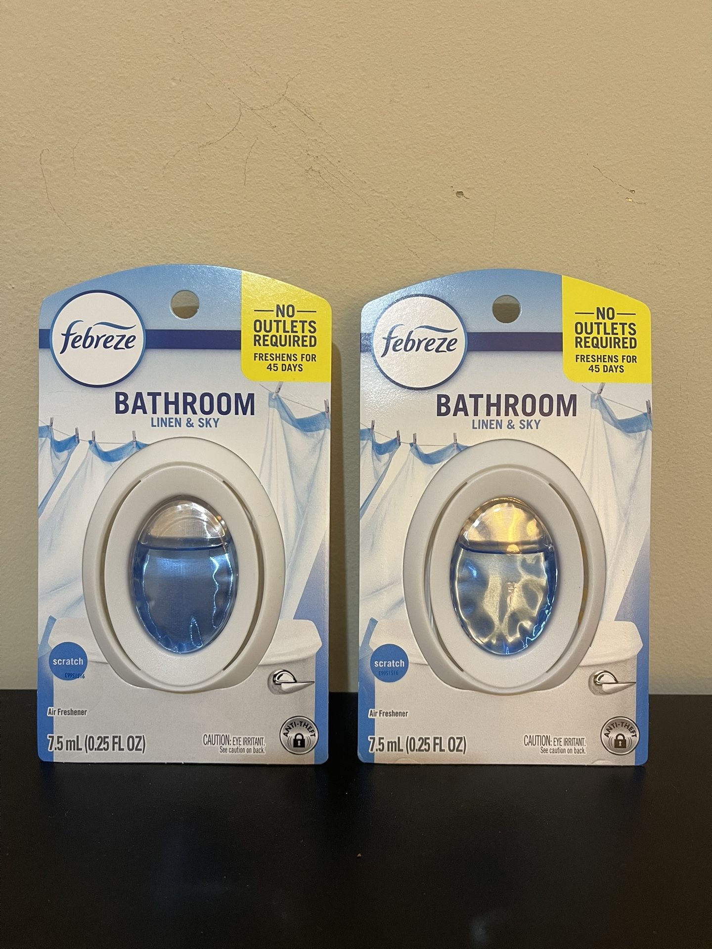 2pack Febreze LIGHT Small Spaces Air Freshener Lavender, 7.5 mL