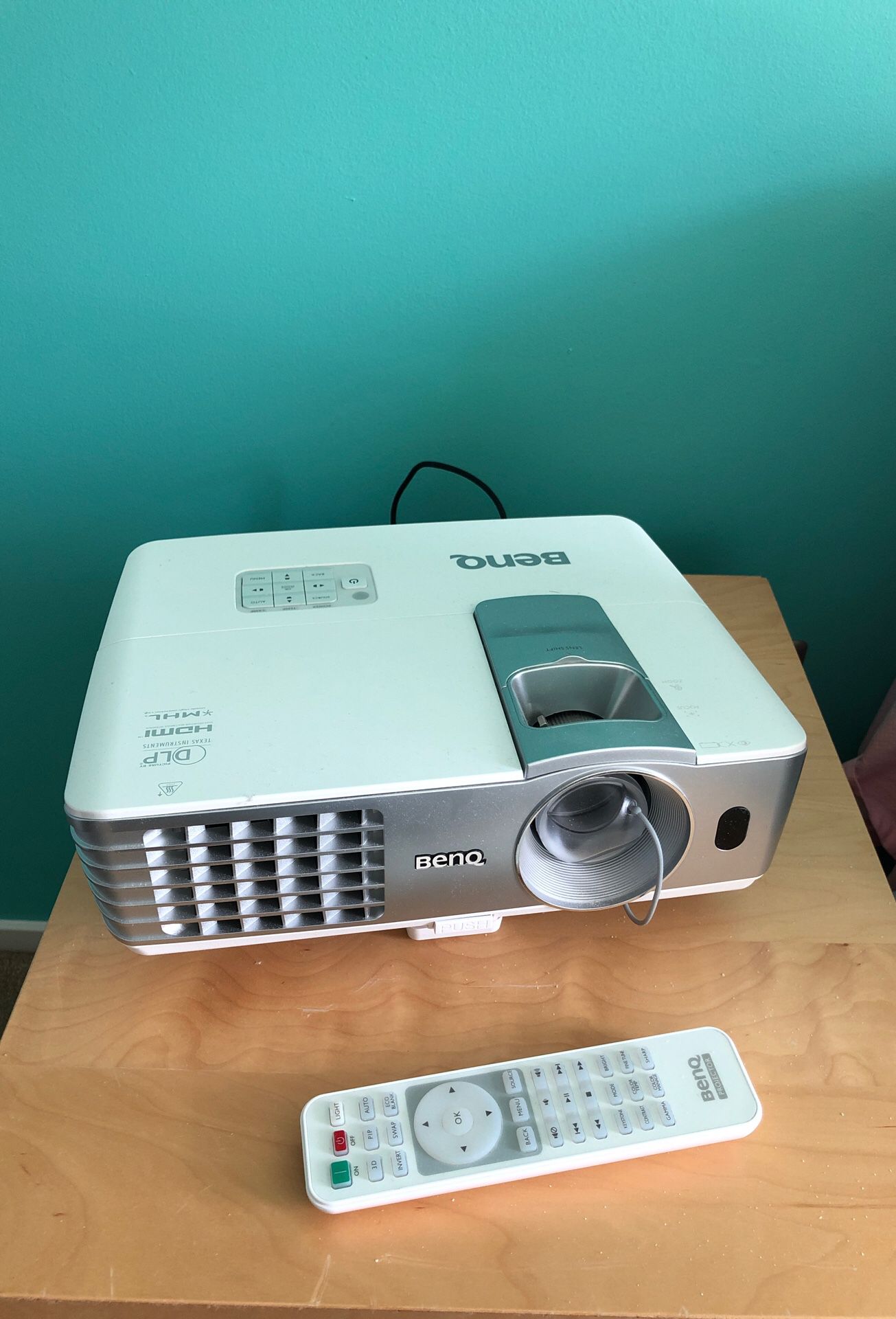 Benq HT1075 1080p home theater projector