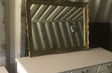 Beautiful Antique Mirror 41x26