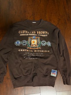 nutmeg nfl crew neck
