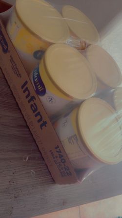Baby milk yellow can