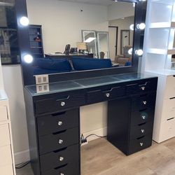 Vanity Makeup Mirrors 