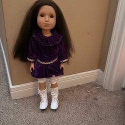 Glitter Girls "Sarinia" Doll 14