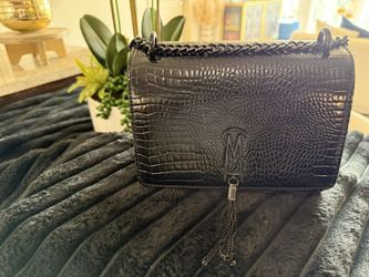 Black Chained Steve Madden