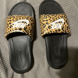 Nike Slides 