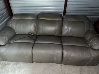 (Must Pickup) Leather Reclining Couch with Electronics