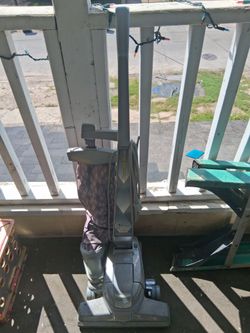 Kirby Ultimate G Series Vacuum – Works Great – $120