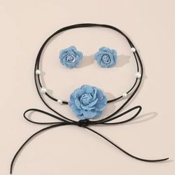 Necklace & Earrings 